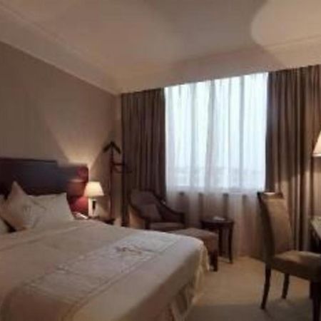 Qingdao Royal Garden Hotel Dış mekan fotoğraf
